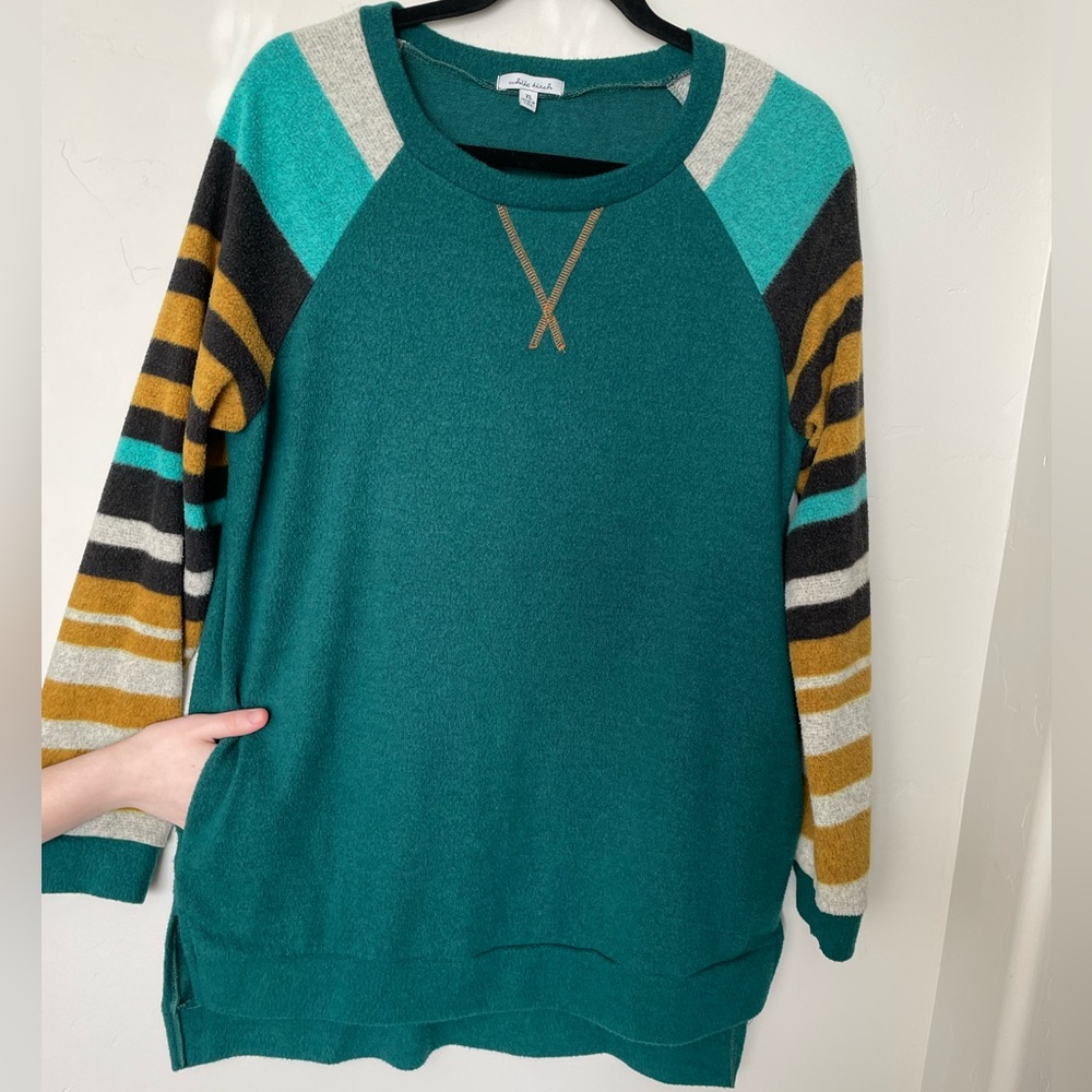 White Birch Hi Low Tunic Sweater with Pockets, Size XL